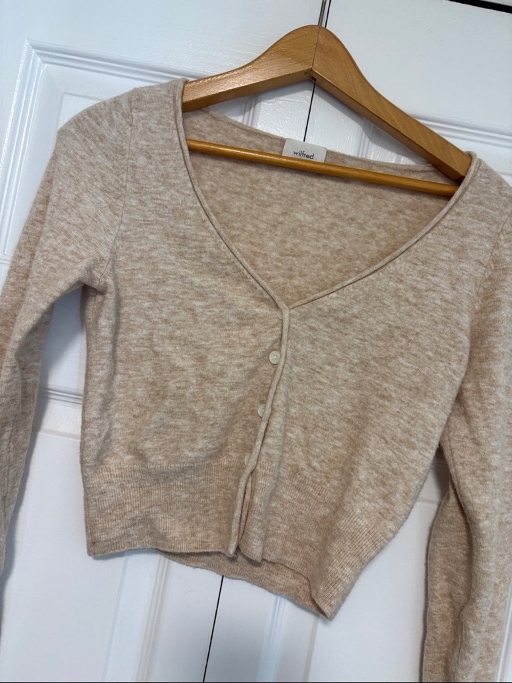 Wilfred Heathered Beige V-Neck Cropped Cardigan